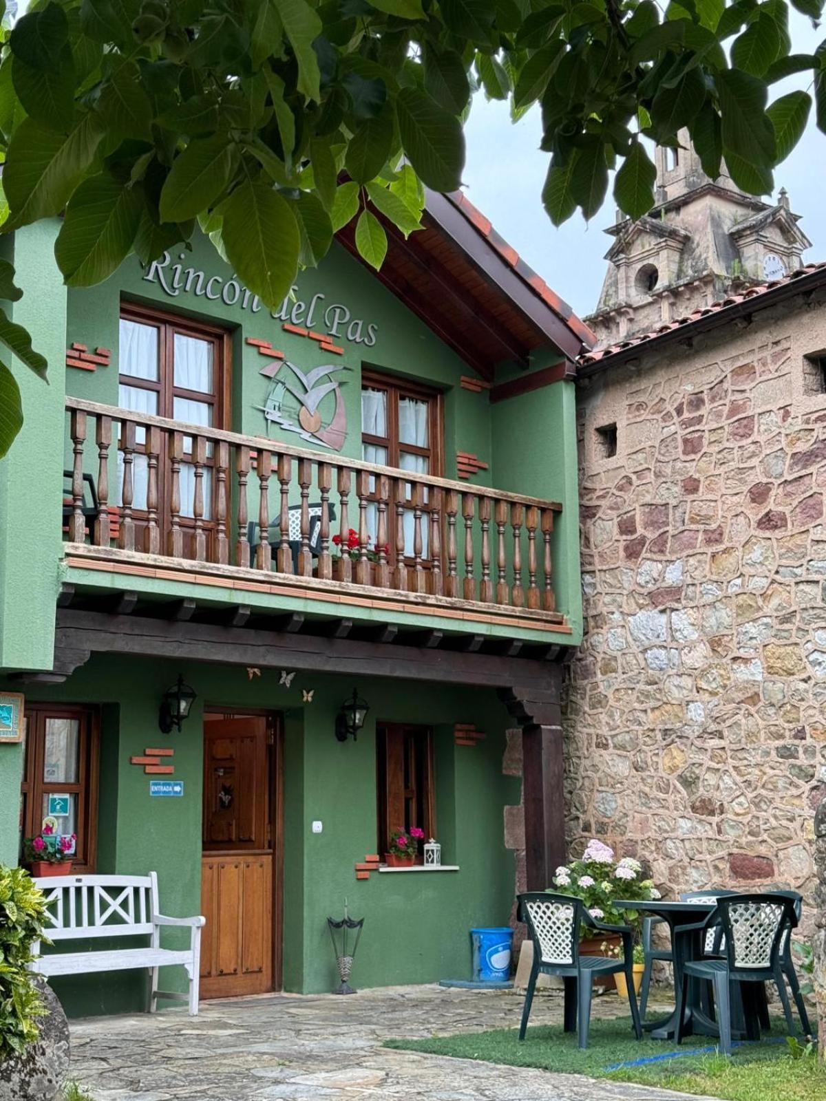 Posada Rincon Del Pas プエンテ・ビエスゴ エクステリア 写真