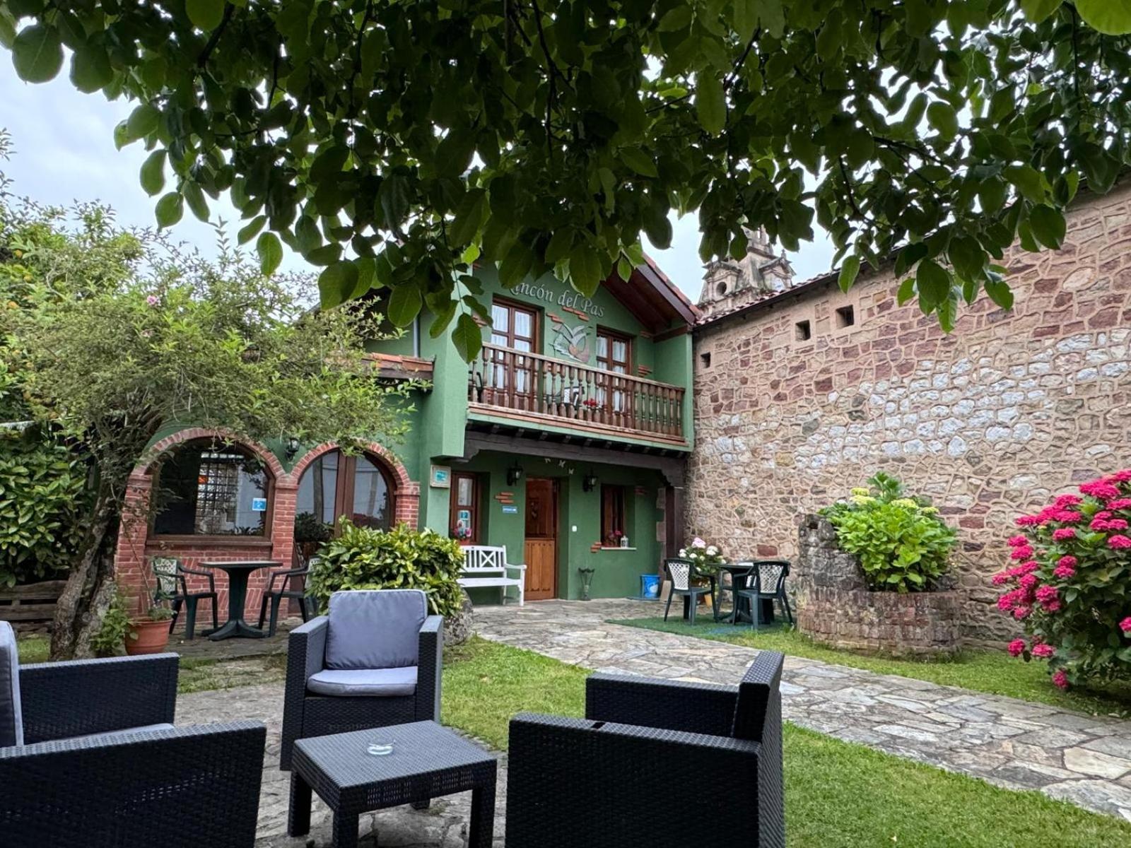 Posada Rincon Del Pas プエンテ・ビエスゴ エクステリア 写真
